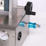 Máy đóng gói và chiết rót chai dầu gội, nước giặt, mật ong bán tự động