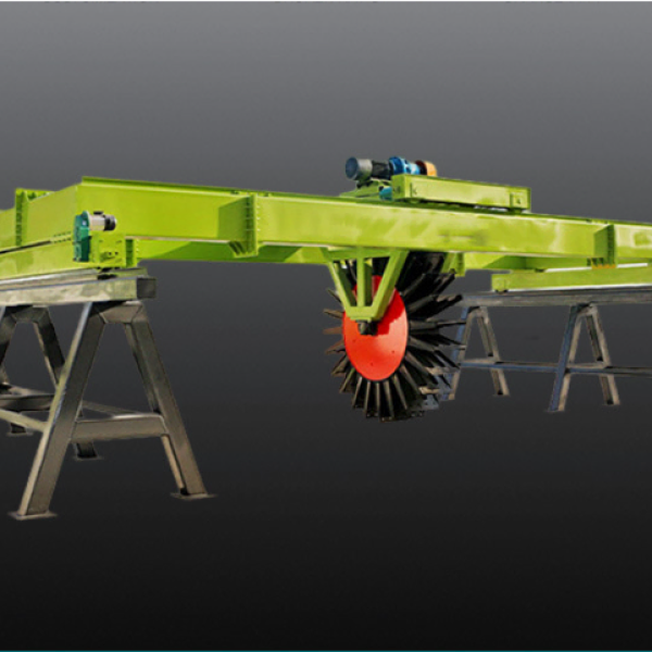 目前有一位老板需购一台“农业机械设备肥料翻堆机轮盘式翻抛机 养殖场禽畜粪便发酵翻堆机”请卖家极速联系