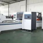 Máy cắt và đột lỗ thanh cái CNC