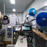 Máy dán nhãn màng nhựa NY-816