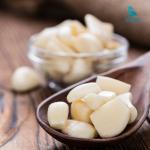 Máy bóc vỏ hành tỏi tự động