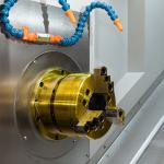 带动力刀塔车铣复合数控车床 6152程控尾顶数控机床