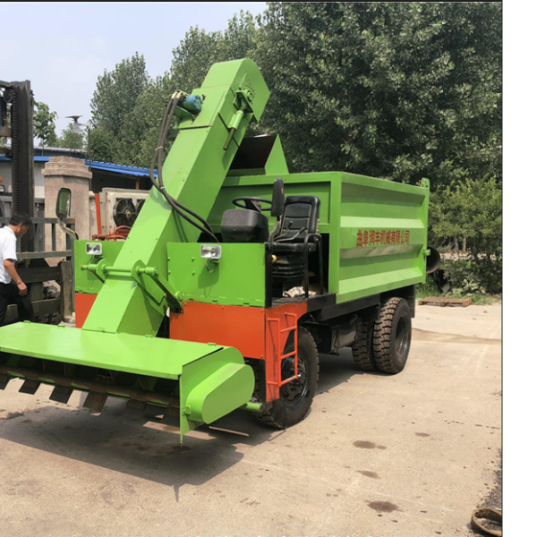 有客户需要购买一辆“牛圈清粪车养殖场全自动铲粪机牛粪刮粪清理车养牛场设备”请卖家极速联系