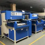 Máy sản xuất bóng đá